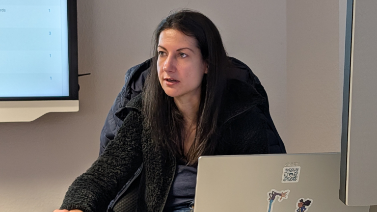 Dozentin des Kurses „SEO mit WordPress“